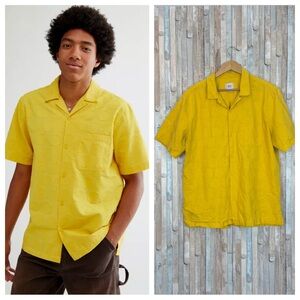 Urban Outfitters XL Mens BDG Clipped Polka Dot Camp Shirt Button Down Yellow
